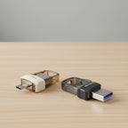 SanDisk Ultra Dual Drive m3.0 OTG USB flash drive close-up

Black Gold