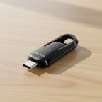 SanDisk Ultra Slider USB Type-C flash drive close-up product shot/
